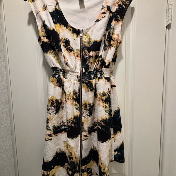 Bar III Dresses & Skirts - Bar III Black and White Fit and Flare Mini Dress